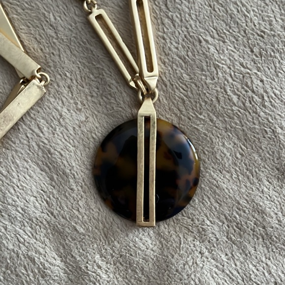 Tortoise necklace - Picture 2 of 4